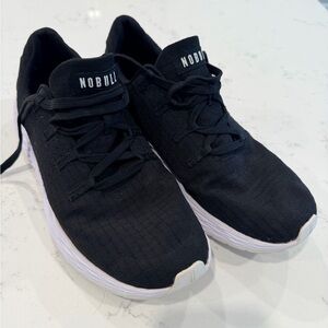 NOBULL women’s shoes size 9